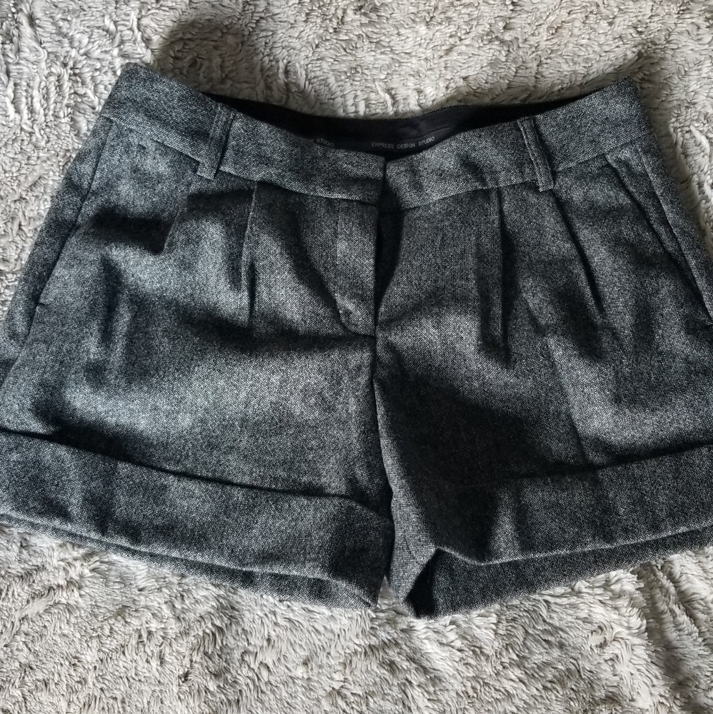 Express design studio shorts